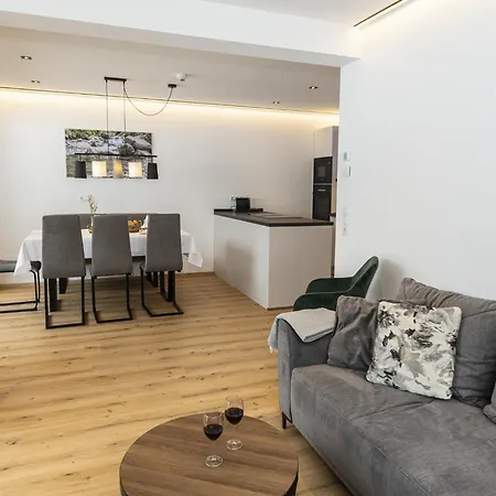 Alpine With View & Garden *